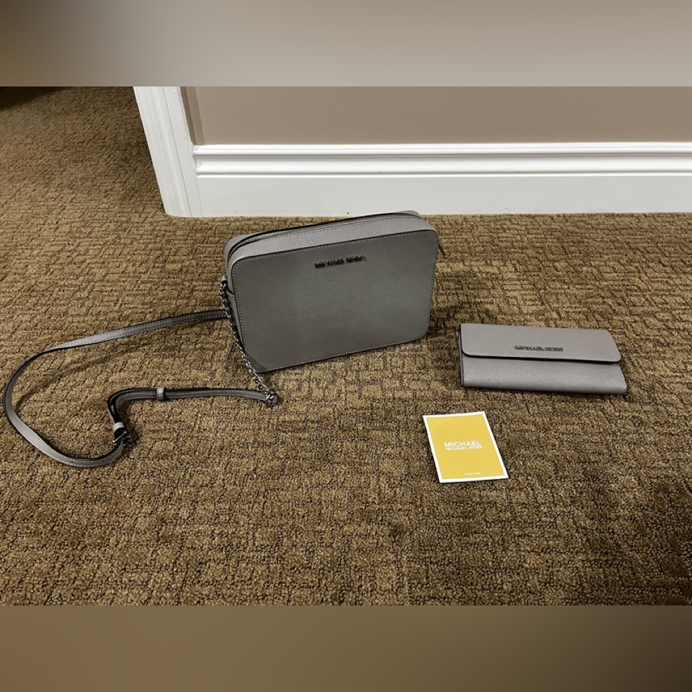 Michael Kors Gray Crossbody Bag & Wallet Set